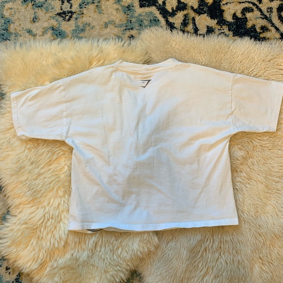 Gymshark Collegiate Midi Graphic Cropped T Shirt XS - Picture 4 of 9